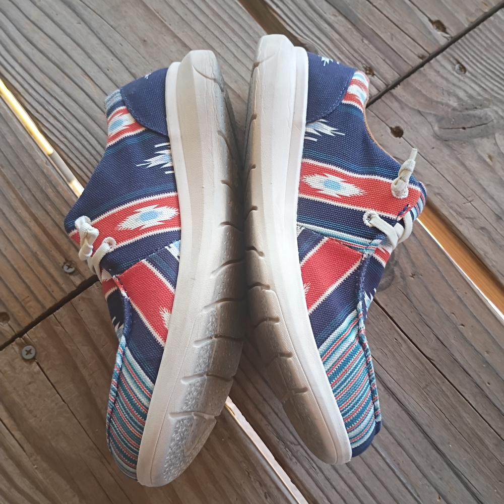 Ariat 9 Women's Multicolor Patterned Flats - Picture 2 of 3